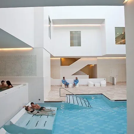 Hotel Kurhotel Skodsborg 4*