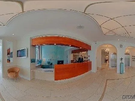 Hotel Kurhotel Skodsborg 4*