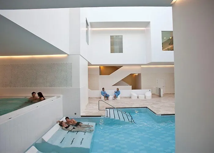 Hotel Kurhotel Skodsborg 4*